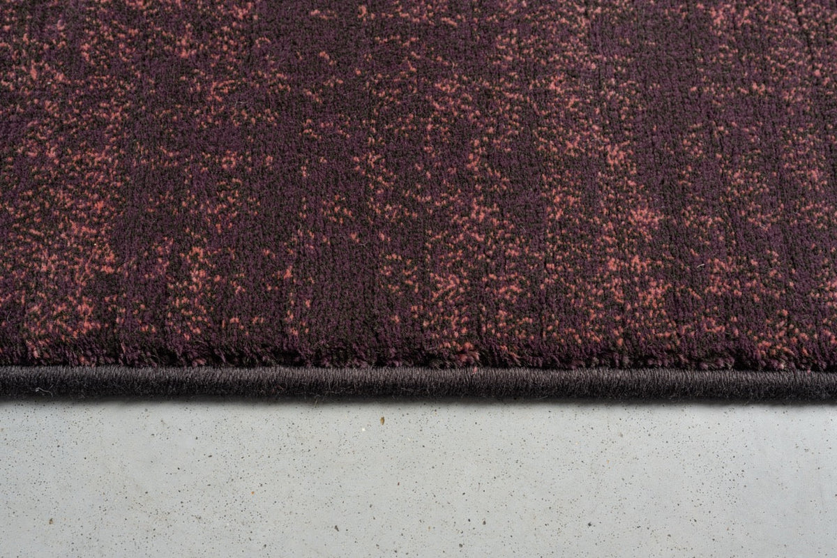 Tapis ras aubergine Tapison Home Torino, détail