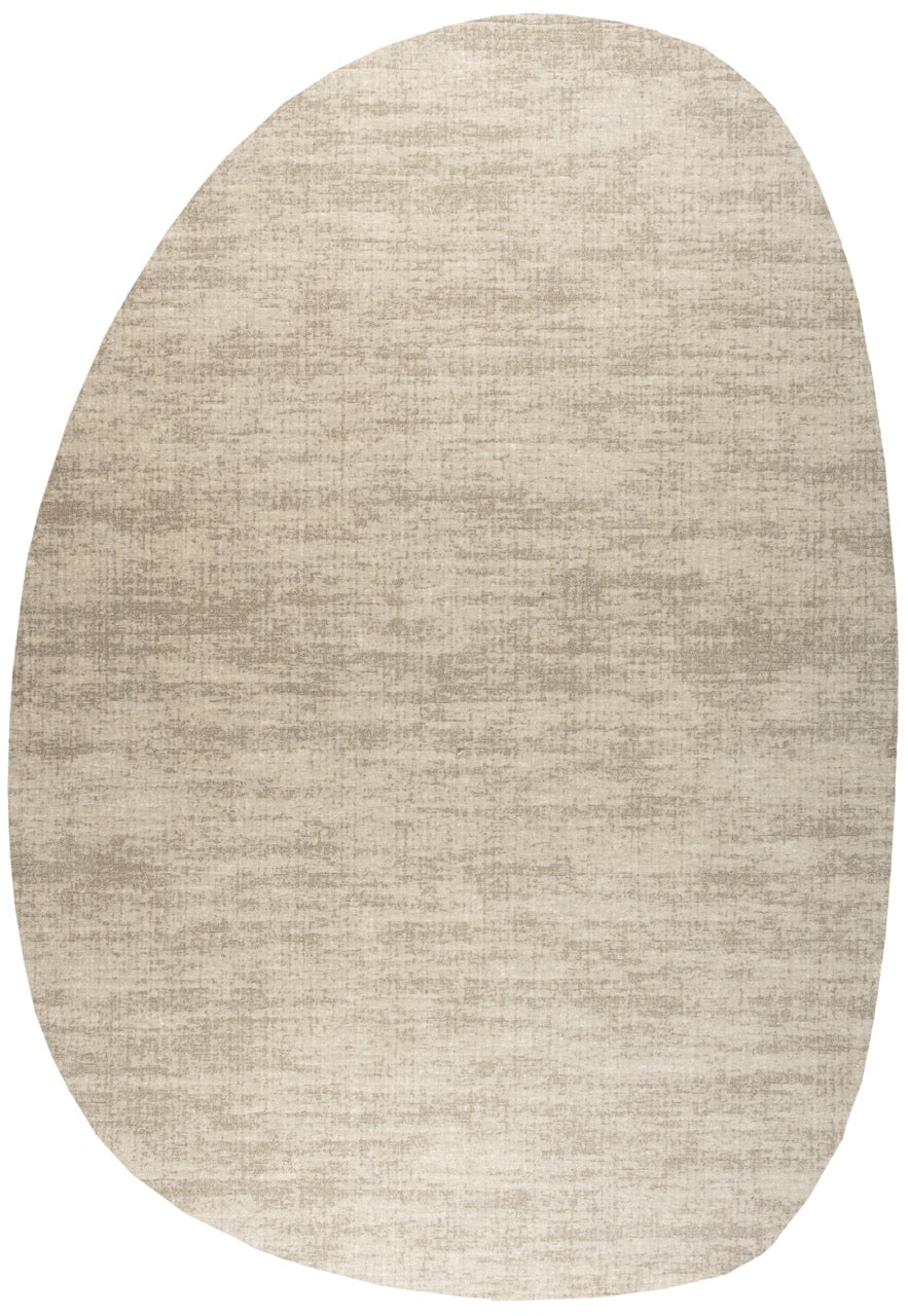 Tapis ras beige sable Tapison Home Torino, en forme de galet