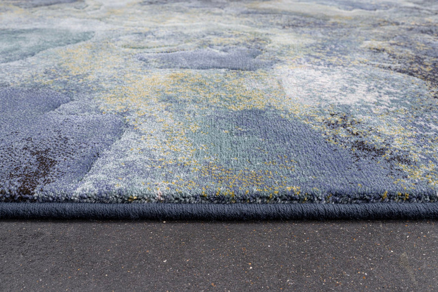 Vue de profil du velours ras et de la bordure du tapis Tapison Home Torino 063.0934.5241