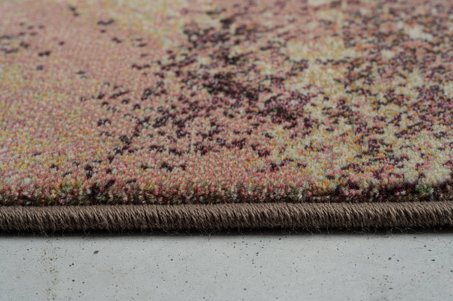 Vue de profil du velours ras et de la bordure du tapis Tapison Home Torino 063.0934.7274