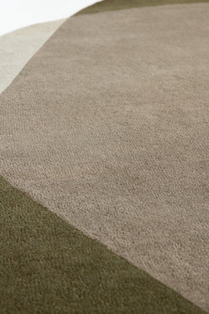  Detail edge of Brink & Campman Moore Moss hand-tufted organic rug