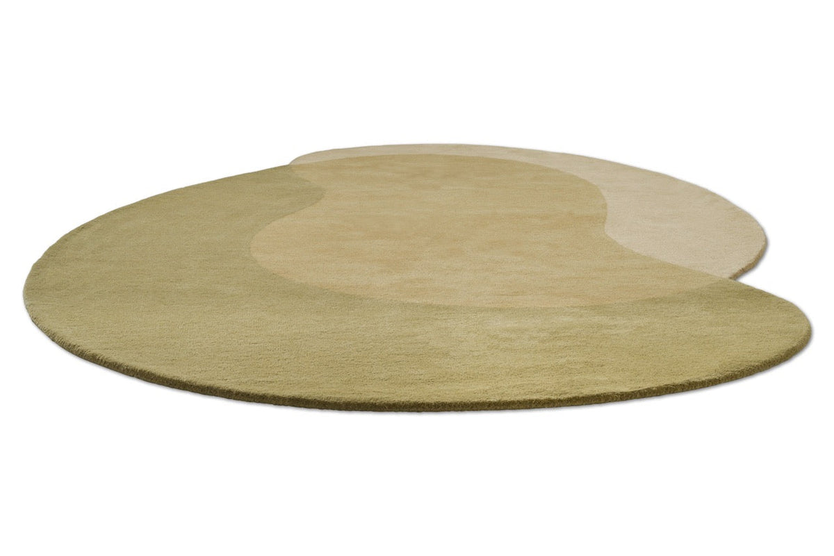 Tapis Brink & Campman Element Lane Green vert olive, jaune ocre et crème, vue en perspective