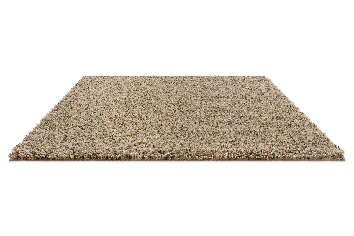 Tapis Brink & Campman Loom Natural Moss beige et crème moucheté de vert mousse et de brun, vue en perspective