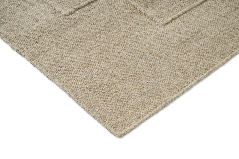 Tapis Brink & Campman Senso Level Natural, détail de l'angle et du tissage
