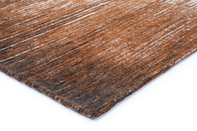 Tapis Acsento Moonshadow Noisette, détail de l'angle et du poil, deuxième vue