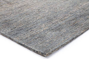 Tapis Acsento Moonshadow Green, détail de l'angle et du poil