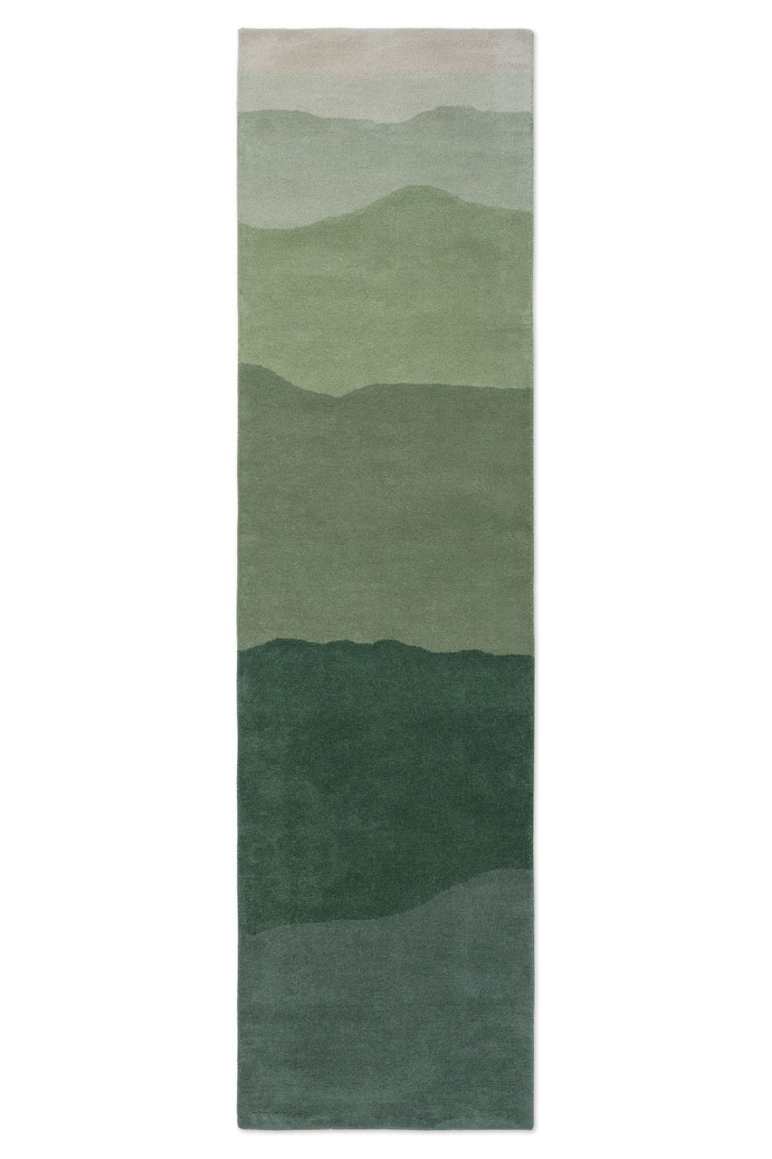 Tapis de couloir Harlequin Sedimentary Pine vert sapin et sauge, vue de dessus