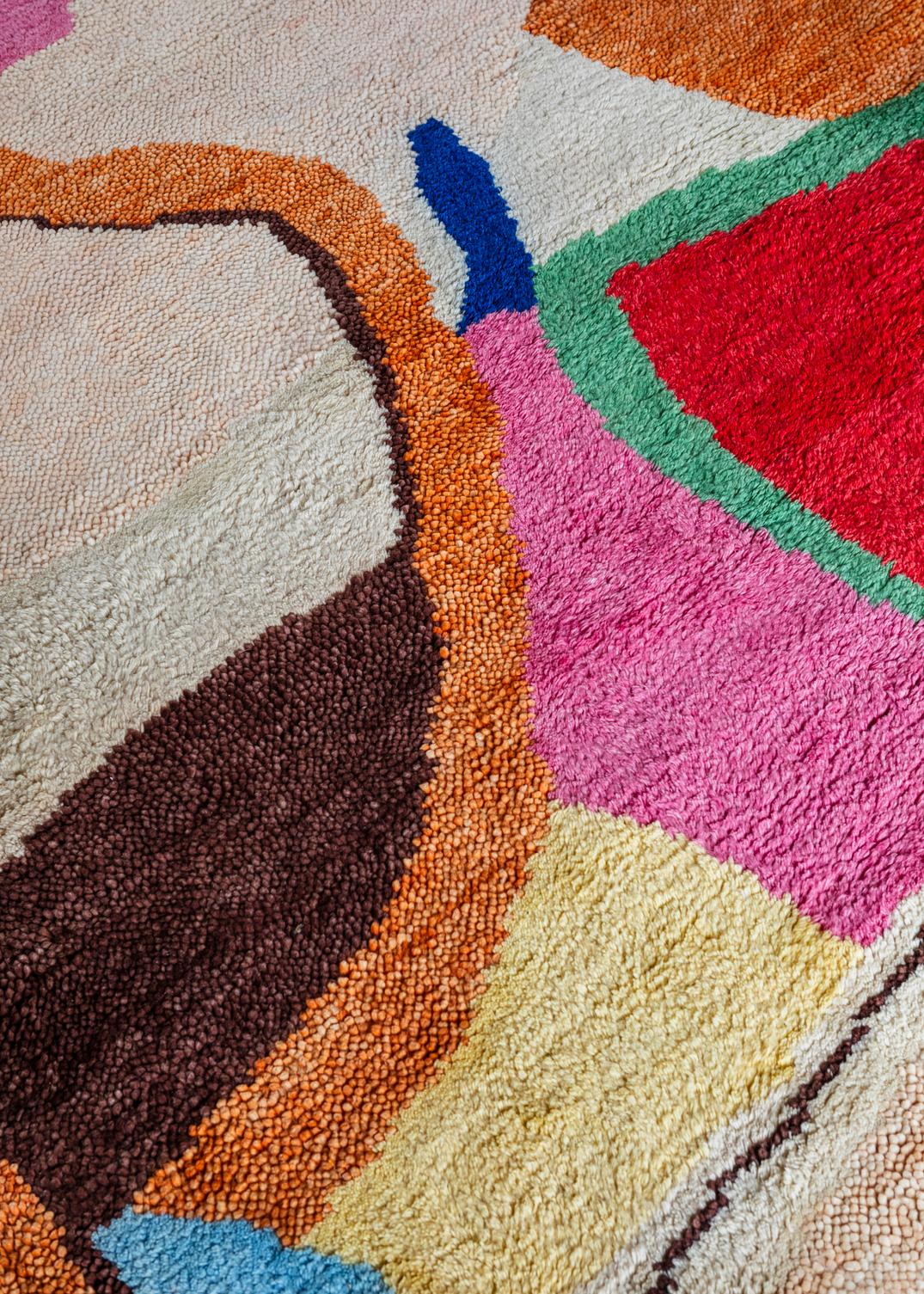 Tapis coloré Layered Heather Chontos Kaleidoscope, détail de la laine nouée main