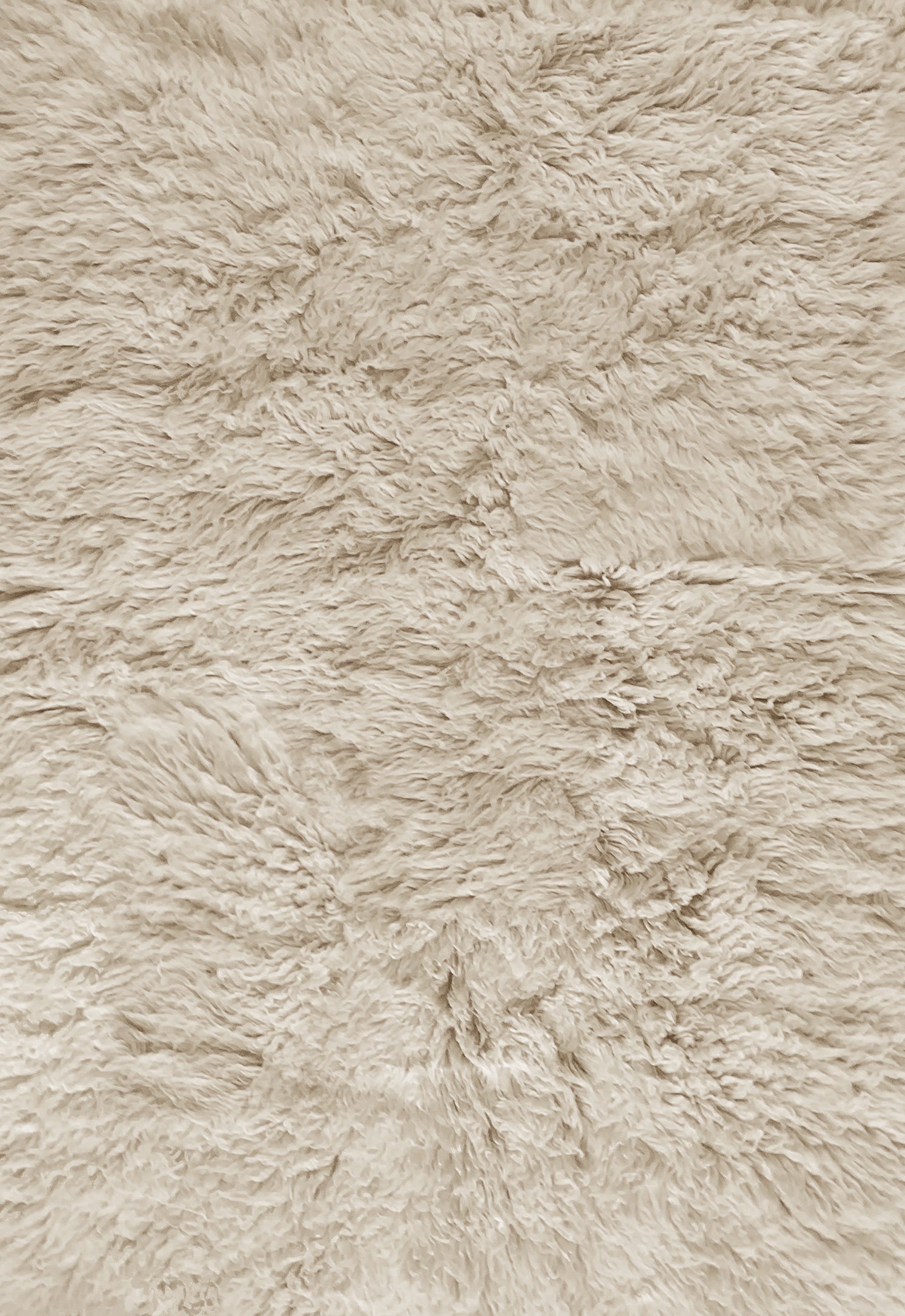 Layered Shaggy Oatmeal hand-woven wool rug in neutral beige - plush 3cm pile shaggy carpet
