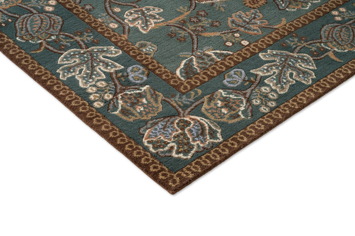 Tapis Morris & Co Theodosia Bottle Green, détail de l'angle et du poil