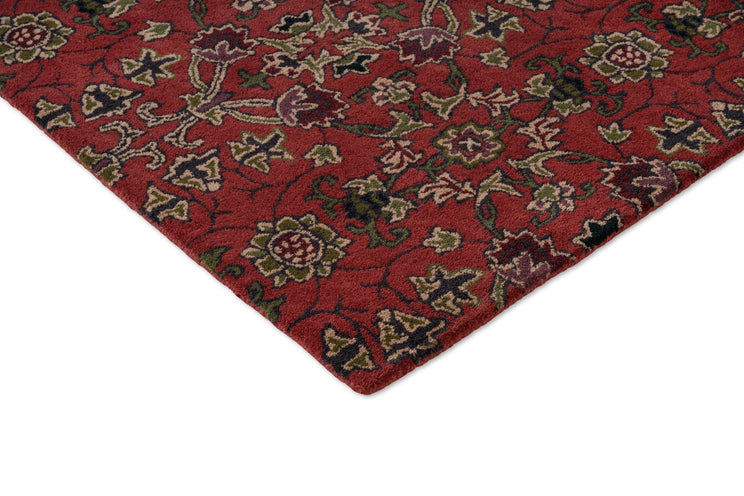 Tapis Morris & Co Persian Scroll Plum, détail de l'angle et du poil