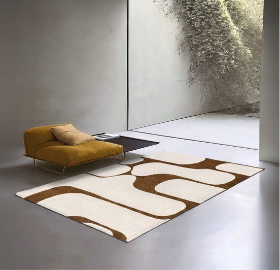 Tapis Acsento Swing Cognac cognac et ivoire aux grandes formes arrondies, dans un intérieur