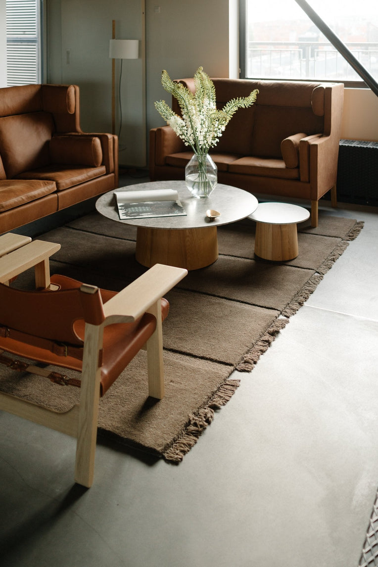 Massimo Atoll Brown tapis en laine marron, dans un intérieur