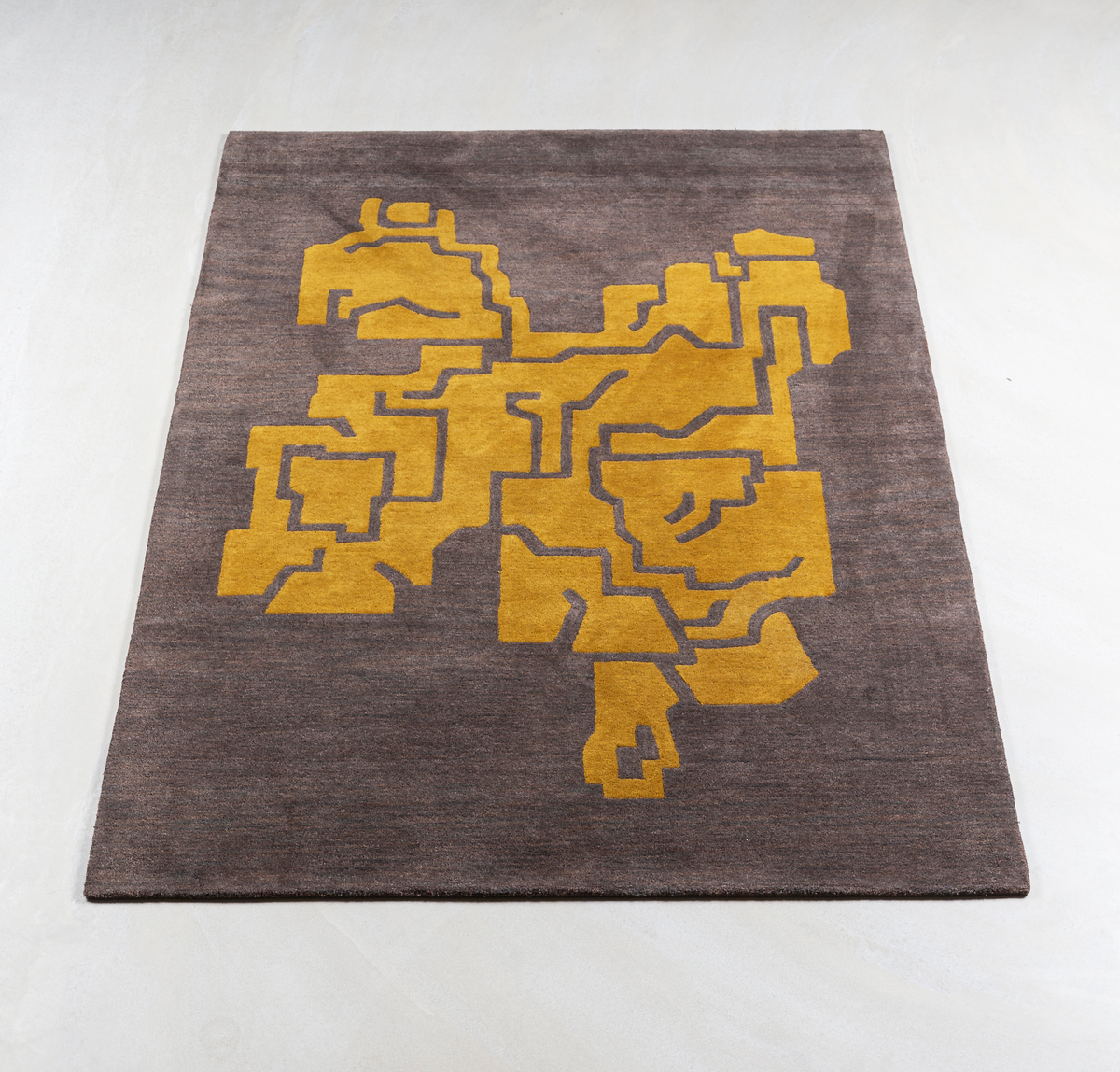 Massimo Structures Fragment 1 tapis jaune, vue en perspective