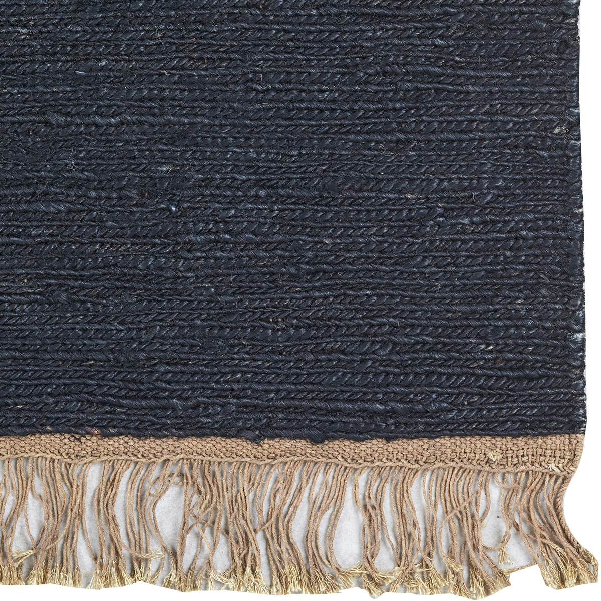 Massimo Sumace Black tapis en jute, détail des franges
